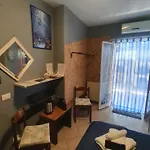 Vicky's By V Bed & Breakfast *
