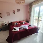 Bed & Breakfast Vicky's By V