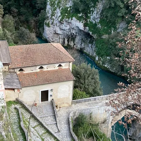 Vicky's By V Frühstückspension Papasidero