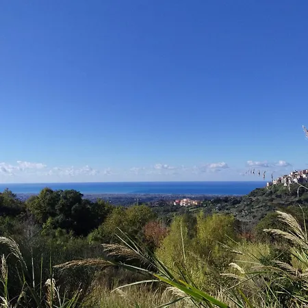 Vicky's By V Frühstückspension Papasidero