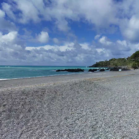 Vicky's By V Frühstückspension *