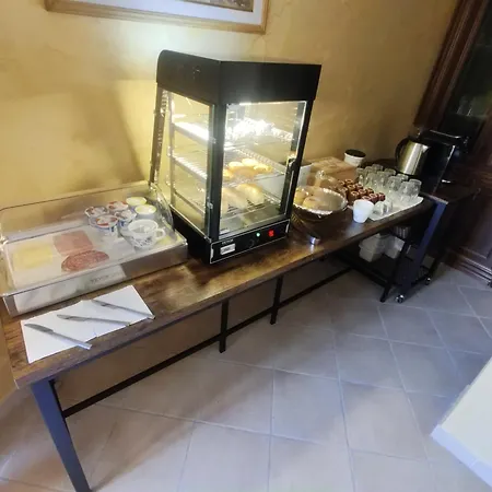 Vicky's By V Papasidero