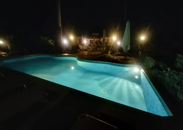 Alojamento de Acomodação e Pequeno-almoço Vicky's By V Papasidero