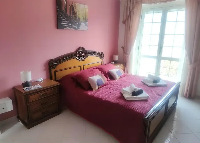 Alojamento de Acomodação e Pequeno-almoço Vicky's By V Papasidero